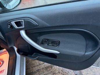 Ford Fiesta 1.4 Titanium 5dr