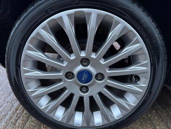 Ford Fiesta 1.4 Titanium 5dr