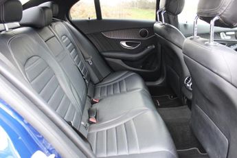 Mercedes-Benz C Class 2.0 C300d AMG Line Night Edition (Premium) Saloon 4dr Diesel G-T