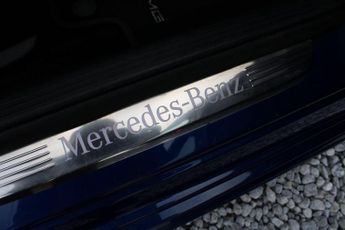 Mercedes-Benz C Class 2.0 C300d AMG Line Night Edition (Premium) Saloon 4dr Diesel G-T