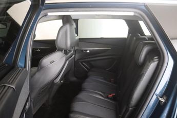 Peugeot 5008 1.2 PureTech Allure Premium EAT Euro 6 (s/s) 5dr