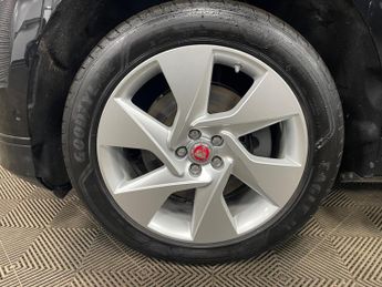 Jaguar I-PACE 400 90kWh SE Auto 4WD 5dr