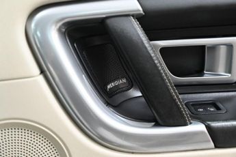 LAND ROVER DISCOVERY SPORT 2.0 TD4 HSE Luxury SUV 5dr Diesel Auto 4WD Euro 6 (s/s) (180 ps)