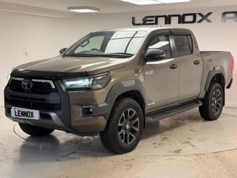 Toyota Hilux 2.8 D-4D Invincible X Auto 4WD Euro 6 (s/s) 4dr