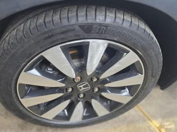 Honda Civic 1.8 i-VTEC SE Plus Tourer Auto Euro 6 5dr