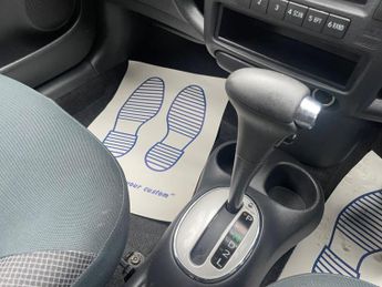 Toyota Yaris 1.3 VVT-i T Spirit 5dr