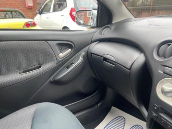 Toyota Yaris 1.3 VVT-i T Spirit 5dr