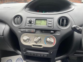 Toyota Yaris 1.3 VVT-i T Spirit 5dr