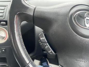 Toyota Yaris 1.3 VVT-i T Spirit 5dr