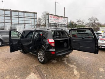 Toyota RAV4 2.2 D-CAT SR Auto 4WD Euro 5 5dr