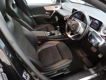 Mercedes-Benz A Class 2.0 A200d AMG Line (Premium) 8G-DCT Euro 6 (s/s) 5dr