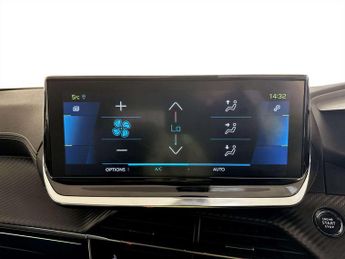 Peugeot E-2008 50kWh GT SUV 5dr Electric Auto (136 ps)