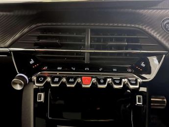 Peugeot E-2008 50kWh GT SUV 5dr Electric Auto (136 ps)