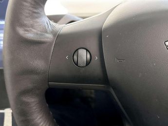 Tesla Model 3 (Dual Motor) Performance Saloon 4dr Electric Auto 4WDE (Performa