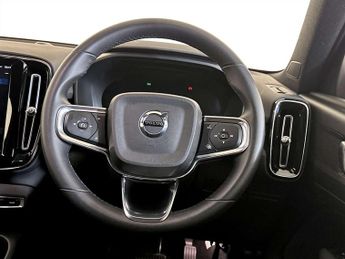 Volvo XC40 Recharge 69kWh Core SUV 5dr Electric Auto (231 ps)