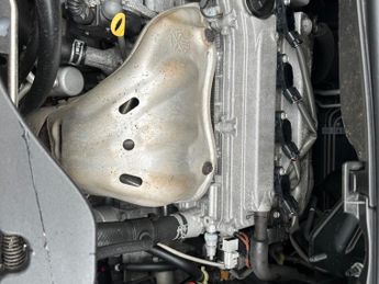 Toyota Vellfire 2010 2.4i Auto i-Vtec 16V TwinCam,7 Seat
