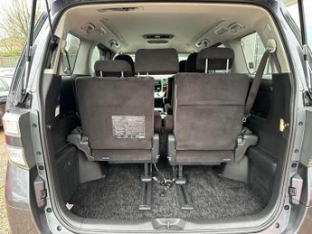 Toyota Vellfire 2010 2.4i Auto i-Vtec 16V TwinCam,7 Seat