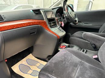 Toyota Vellfire 2010 2.4i Auto i-Vtec 16V TwinCam,7 Seat