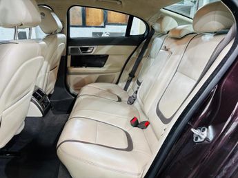 Jaguar XF 2.2d Portfolio Auto Euro 5 (s/s) 4dr
