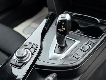 BMW 3 Series 2.0 320i Sport Touring Auto xDrive Euro 6 (s/s) 5dr