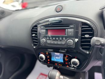 Nissan Juke 1.6 Acenta CVT Euro 5 5dr