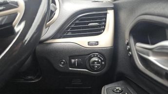 Jeep Cherokee 2.2 MultiJetII Limited Auto 4WD Euro 6 (s/s) 5dr
