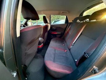 Nissan Juke 1.6 Acenta Premium CVT Euro 5 5dr