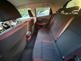 Nissan Juke 1.6 Acenta Premium CVT Euro 5 5dr