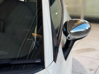 Fiat 500 0.9 TwinAir S Hatchback 3dr Petrol Dualogic Euro 6 (s/s) (85 bhp