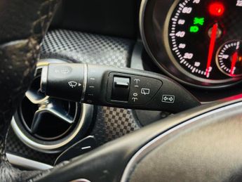 Mercedes-Benz A Class 1.6 A200 Sport (Executive) 7G-DCT Euro 6 (s/s) 5dr