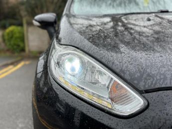 Ford Fiesta 1.6 Titanium Powershift Euro 6 5dr