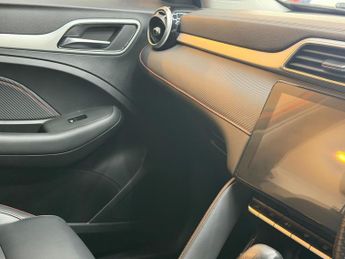 MG MG ZS 1.0 T-GDI Exclusive Auto Euro 6 5dr