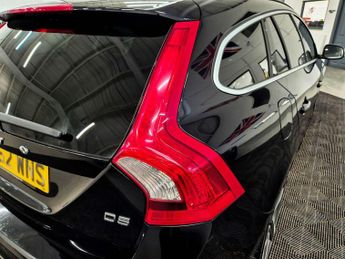 Volvo V60 2.4 D5 R-Design Euro 5 (s/s) 5dr