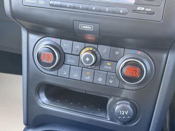 NISSAN QASHQAI+2 2.0 360