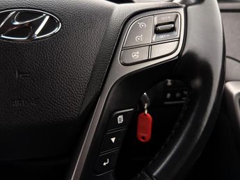 Hyundai Santa Fe 2.2 CRDi Premium Auto 4WD Euro 5 5dr (5 seat)