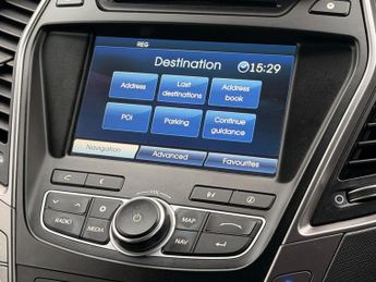 Hyundai Santa Fe 2.2 CRDi Premium Auto 4WD Euro 5 5dr (5 seat)