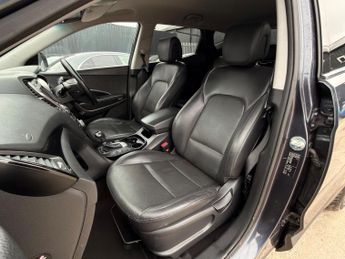 Hyundai Santa Fe 2.2 CRDi Premium Auto 4WD Euro 5 5dr (5 seat)