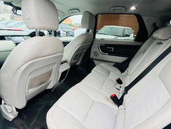 Land Rover Discovery Sport 2.0 TD4 SE Tech Auto 4WD Euro 6 (s/s) 5dr