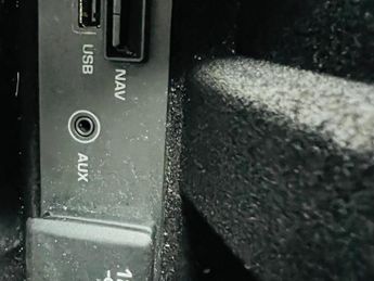 Land Rover Discovery Sport 2.0 TD4 SE Tech Auto 4WD Euro 6 (s/s) 5dr