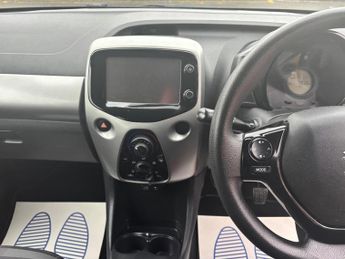 Peugeot 108 1.0 VTi Active Euro 5 5dr Euro 5