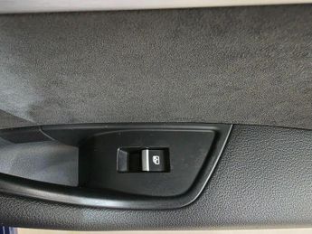 Audi A4 Avant 2.0 TFSI 40 S line S Tronic Euro 6 (s/s) 5dr