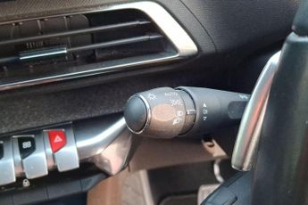 Peugeot 3008 1.6 13.2kWh Allure Premium SUV 5dr Petrol Plug-in Hybrid e-EAT E