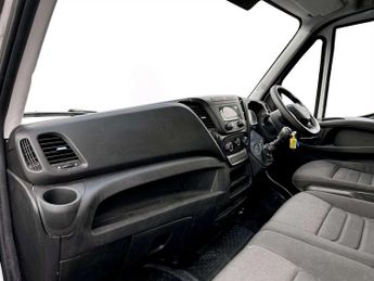 Iveco Daily 2.3D HPI 14V 35S 4100 Panel Van 5dr Diesel Manual LWB H2 Euro 6 