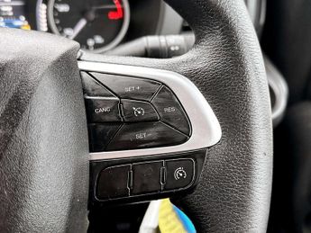 Iveco Daily 2.3D HPI 14V 35S 4100 Panel Van 5dr Diesel Manual LWB H2 Euro 6 