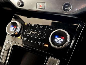 Jaguar I-PACE 400 90kWh Black SUV 5dr Electric Auto 4WD (400 ps)