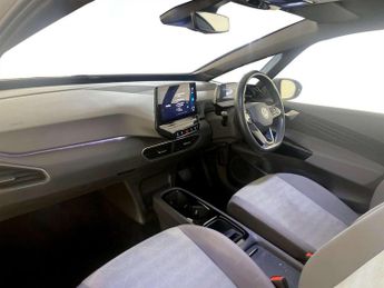 Volkswagen ID.3 Pro 58kWh Life Hatchback 5dr Electric Auto (145 ps)