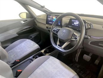Volkswagen ID.3 Pro 58kWh Life Hatchback 5dr Electric Auto (145 ps)