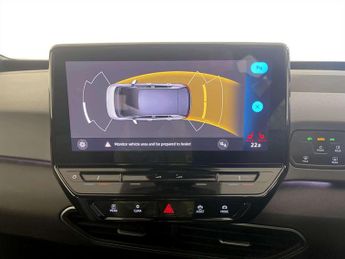 Volkswagen ID.3 Pro 58kWh Life Hatchback 5dr Electric Auto (145 ps)
