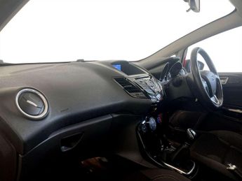 Ford Fiesta 1.25 Zetec Hatchback 5dr Petrol Manual Euro 6 (82 ps)