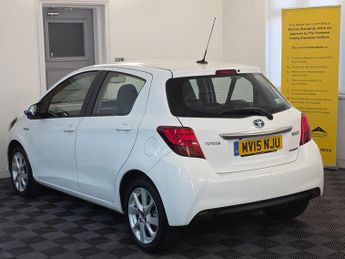 Toyota Yaris 1.5 VVT-h Excel E-CVT Euro 6 5dr (15in Alloy)